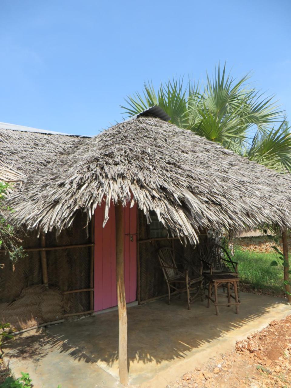 Bahati Diani House Glamping 迪亚尼海滩 外观 照片