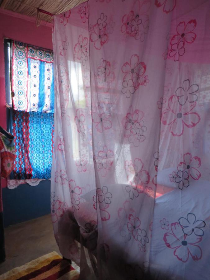 Bahati Diani House Glamping 迪亚尼海滩 外观 照片